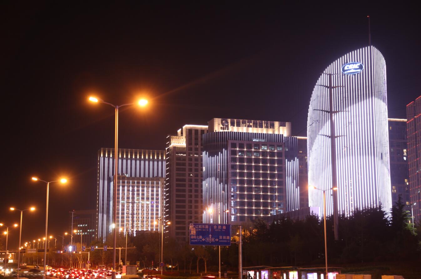 青島嶗山區中心城區海爾路段亮化工程